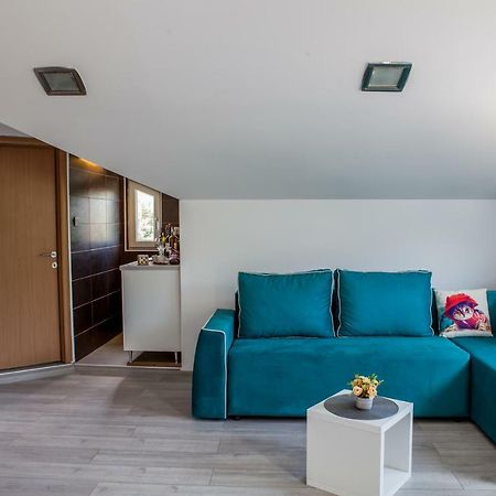 Ana Apartments เซทินเจ ภายนอก รูปภาพ